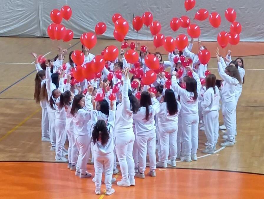 Asti, spettacolo di danza della scuola di danza Explosao Dance School